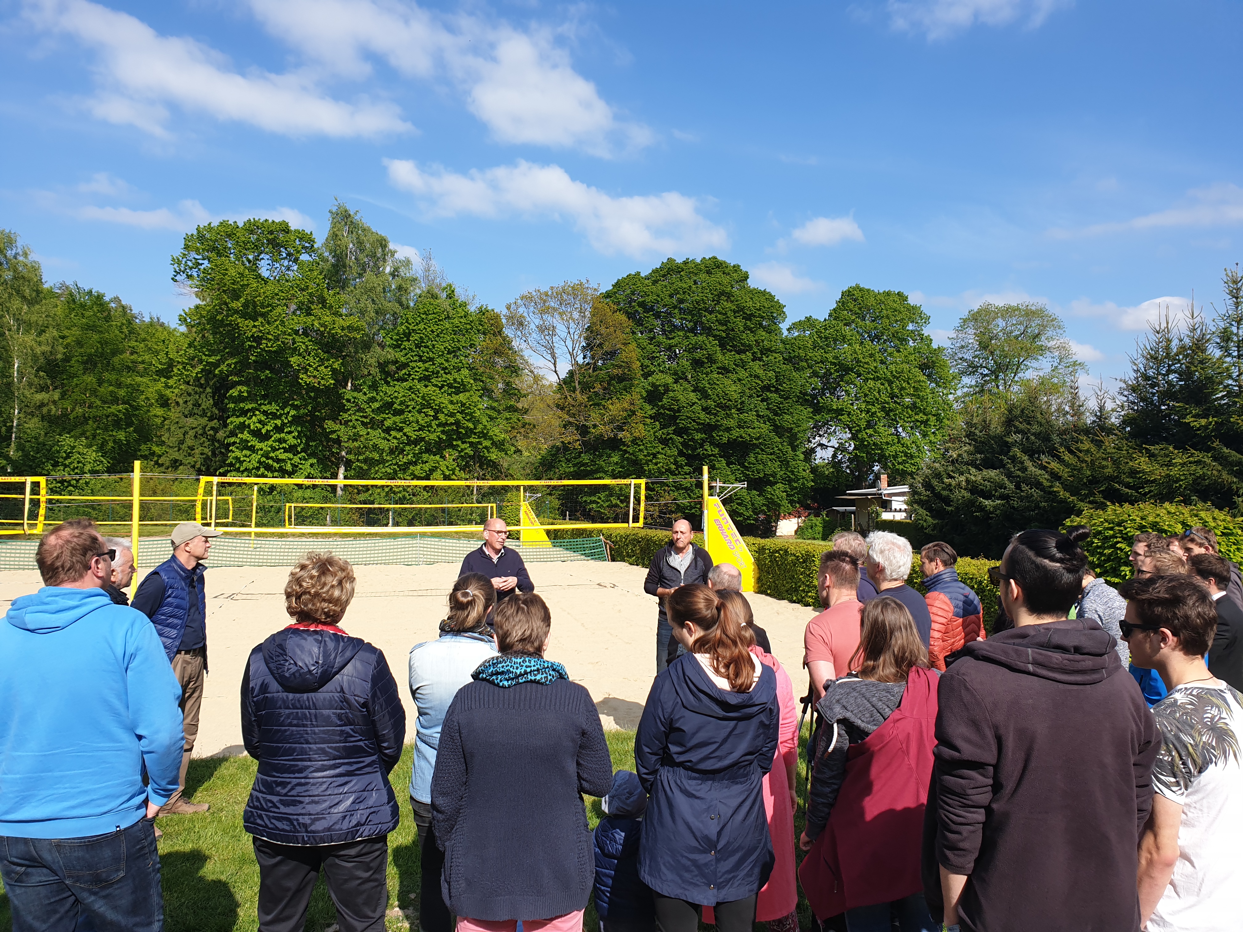 Feierliche Einweihung des neuen Sanitäranbaues auf der Pöẞnecker Beacharena