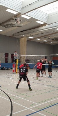 Erster Spieltag, nach dem Aufstieg in die Verbandsliga, ohne Punkteausbeute für Pöẞnecker Volleyballer - 20200919_164035_resized_daeef4c91d58d8f23032ecd8624bfa6e