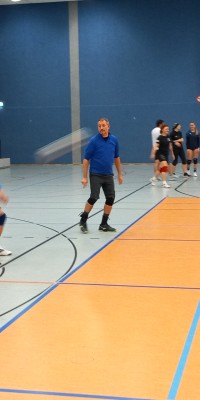Weihnachtstraining der Abteilung Volleyball - 20251121_210426_011_saved_0158376da82dd515c0f87c750528ceff