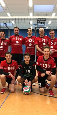 Pöẞnecker 1.Herrenvolleyballer belohnen sich in einer spielerisch konstant-starken Saison mit dem Meistertitel und dem Wiederaufstieg in die Verbandsliga - IMG-20200202-WA0019_4cab2ea54523ed447dd02f8208020581