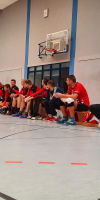 Da sind Parallelen: Pöẞnecker Volleyballer und die Bundestagswahl – oder: Erster Spieltag: Verbandsliga Nord startet für die Pöẞnecker Volleyballer mit einem Sieg - IMG-20211002-WA0019_dfb23407a818c2be0deb9d97963bb9ed