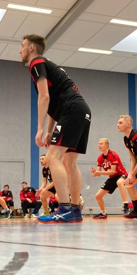 Da sind Parallelen: Pöẞnecker Volleyballer und die Bundestagswahl – oder: Erster Spieltag: Verbandsliga Nord startet für die Pöẞnecker Volleyballer mit einem Sieg - IMG-20211002-WA0033_506f2a1adc2aa1b5af9b08f30b2d4f8b
