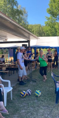 Groẞes Sommerfest der Abteilung Volleyball und Übergabe Fördermittelbescheid - IMG-20220702-WA0028_1_754fc0e0db5eb285d1d7888cfbe88560