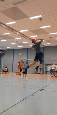 Groẞes Adventstraining mit allen Erwachsenen Volleyballgruppen - IMG-20221125-WA0035_44d74a1b6e03a90d03fb7a76e4ed48d4