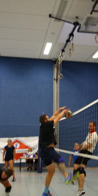 SO SCHÖN IST MANNSCHAFTSSPORT - 4. Friday-Night-Cup ein voller Erfolg - IMG_7789_525df842a97b5e7a01027585eb5e7e79