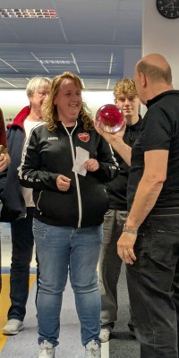 Neue Kegelbahn des 1. SV Pöẞneck offiziell eröffnet - Kegelbahn_4_722c9e7ec0df15ba36330616fb269044