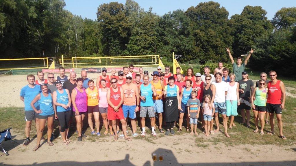 Gastgeber holen Gold, 2 x Silber und Bronze bei den Thüringer Seniorenmeisterschaften der Beacher in der  Rosen-Arena