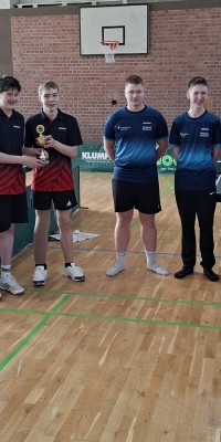 Zwei Pokale für Pößneck im Tischtennis - WhatsApp-Image-2026-02-28-at-15.00.43_1_1ade1b7bf9f391d409e29dc0fd270dea